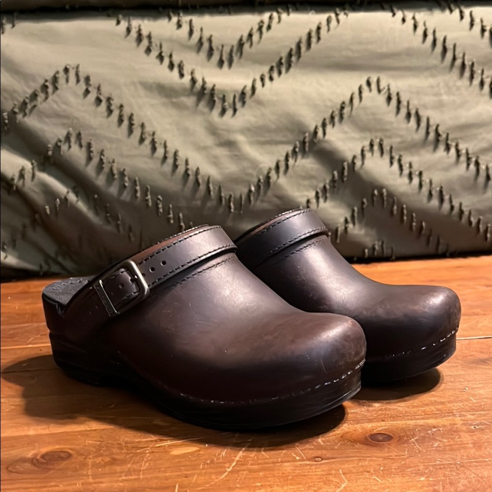 Dansko Women’s Brown Leather Clogs
